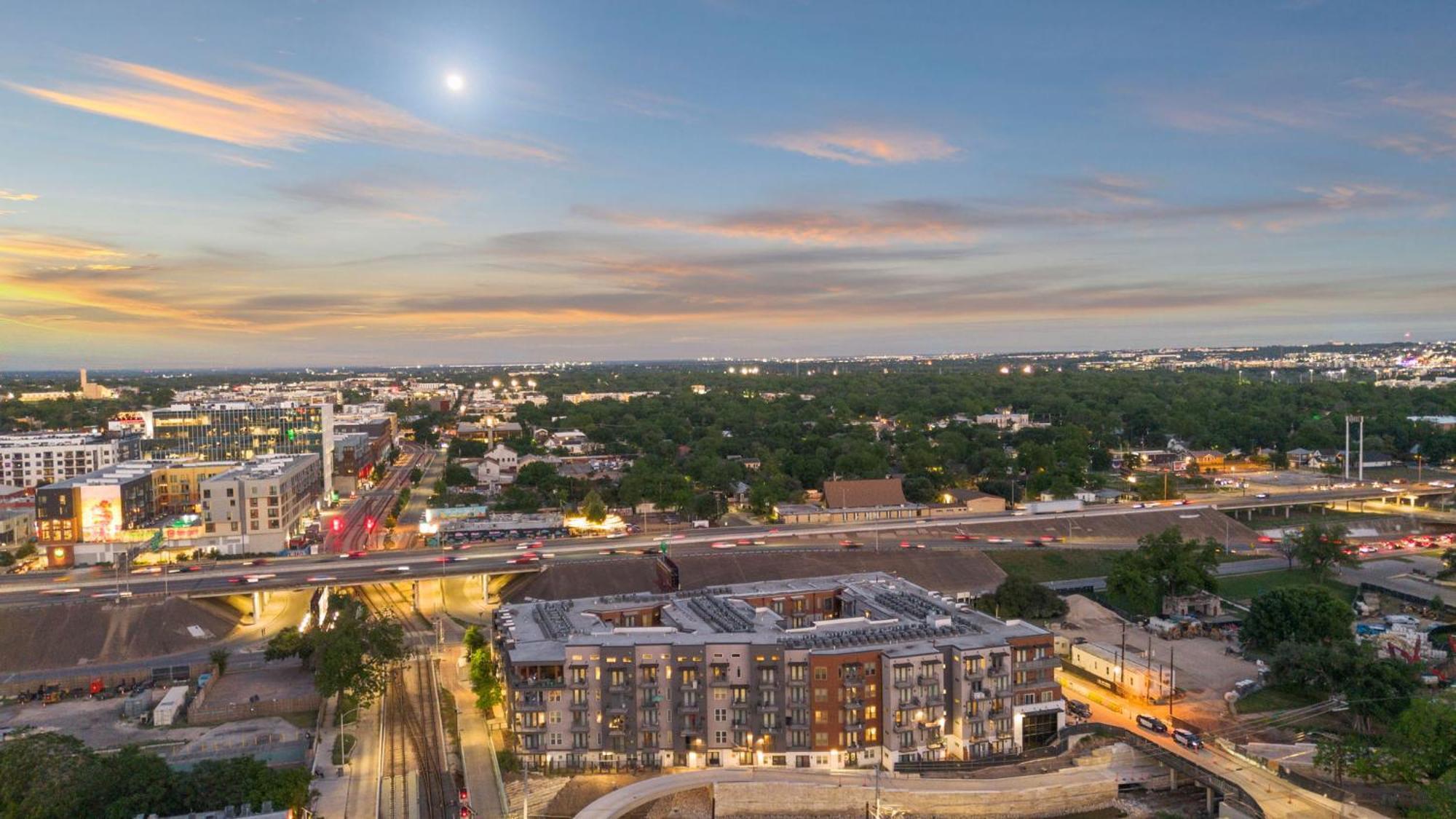 Placemakr Downtown Austin Dış mekan fotoğraf
